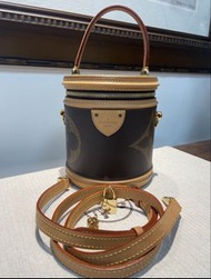 LV Monogram Vanity PM 手袋