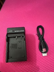 casio ZR1000/ZR1200/1500 ccd電池專用充電器 NP-130