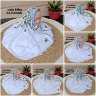 Strawberry Motif Children's Overalls 8 Years And Below