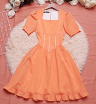 Đầm nữ đầm dự tiệc thiết kế xinh cổ vuông xòe tay ngắn thời trang đi tiệc đi chơi màu cam eo tôn dán