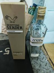 空酒瓶+原廠包裝盒 SCOTTISH LEADER 仕高利達 蘇格蘭威士忌酒瓶 700ml 玻璃瓶 酒瓶燈 花瓶 釀酒瓶