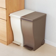 日本岩谷Iwatani kcud 日製純色曲線長型腳踏垃圾桶(附輪)-33L