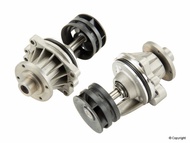 Suitable for BMW E90 E92 E93 E60 E63 E64 M3 M5 M6 Water Pump Cooling Water Pump