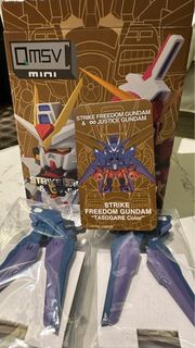 Qmsv mini Strike Freedom Gundam  *Tasogare Colour