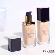 ESTEE LAUDER | Futurist Aqua Brilliance Moisture Infused Foundation SPF20