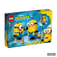 Lego 75551 Brick-built Minions and their Lair