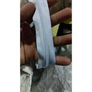 Lanyard no.3 white 100 yards.