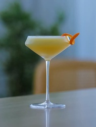 แก้วค็อกเทล แก้วมาร์ตินี่ ทรงาสูง Martini glass Cocktail 370ML