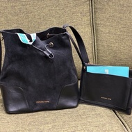 MICHAEL KORS 晶煥黑水桶包