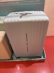 現貨American Tourister luggage 28吋yuu惠康旅行喼