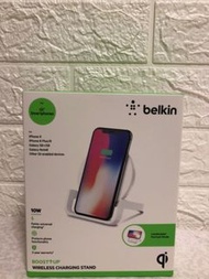 Belkin Wireless BoostUp Charger Stand 無線充電桌架
