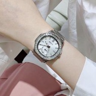 詩高迪新款方形手表女士鑲鉆輕奢硅膠表石英鋼帶表鸚鵡螺獨立秒盤