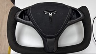 Tesla 碳纖維方向盤
