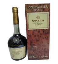 Courvoisier Napoleon Cognac 拿破倫青樽干邑 700ml