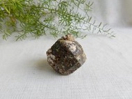 【2075水晶礦石】坦桑尼亞紅石榴石原礦-2-0513