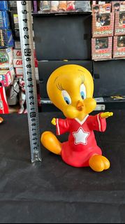 Looney Tunes 華納樂一通 1998年 Tweety 崔弟 玩偶 公仔 手部有裂痕 成色如圖