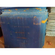 Liquidated chicken cage tray with enough size 80v 1mv 1.2mv