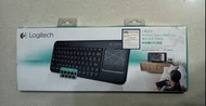 Logitech 無線觸控鍵盤