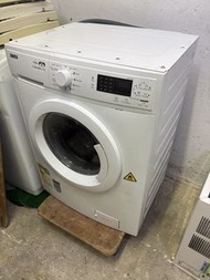 Zanussi 纖巧洗衣機