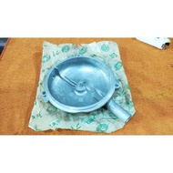 VESPA BAJAJ CLUTCH COVER