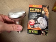 Exo Terra 50W 強效聚熱燈泡 - 爬蟲加熱燈 - 變色龍