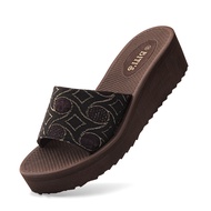 [Hoàn Xu] DÉP LÊ XỐP QUAI NGANG NỮ BITIS ĐẾ CAO 5CM BXW015400 (ĐEN + NÂU) - BITIS