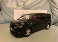 1:30 Toyota Voxy 80 系   金屬 豐田原廠 色辦車 黑色