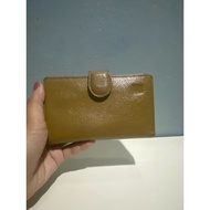 Preloved ELIZABETH Leather Wallet