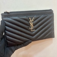 ysl 黑銀魚子醬手拿包/扁長夾