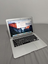 可議價 / Negotiable — 蘋果 MacBook Air OS X El Capitan，附帶充電器