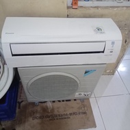 ac second 1,5 pk daikin freon R 32