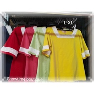 - Good quality 68 brand blouse