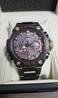 日本版 Casio G-Shock MRG-G1000B 赤備 MRG-G1000B-1A4JR Mrg-b1000