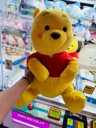 Winnie the pooh 景品大公仔