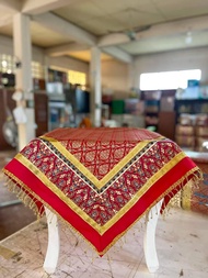 ผ้าปูโต๊ะ ผ้าคลุมโต๊ะเคียงพระสงฆ์ 8 สี 8 ลายไทยสวยงาม (A set of side table cloth)