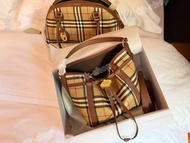 Burberry 水桶包