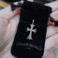 Chrome hearts 十字架