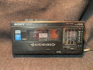 日本製 SONY 卡帶收音機隨身聽 型號WA-8000 收音機功能正常 卡帶無法使用 非常稀有機型 能接受者再購買