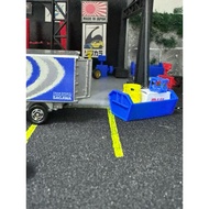 Roro bin diorama 1/64