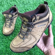 Blackyak Clabel Goretex Leather outdoors shoes preloved size 40