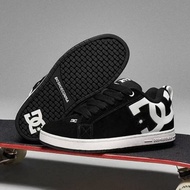 DC Shoes Low-Top Sneakers with Comfortable Fit for Men and Women