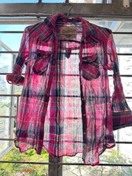 $85 superdry checked shirt 格仔恤衫  (below 2KGS SF mail fee pay own 2公斤以下順豐到付$16)