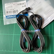 E3T-ST12 PHOTOELECTRIC SENSOR MADE IN JAPAN 1 Set Has 2 Pieces ️