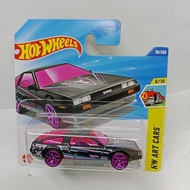 HotWheels DMC DELOREAN SHORT CARD 97JB