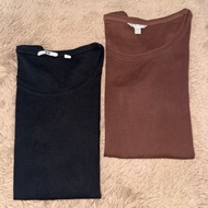 UNIQLO T-SHIRT