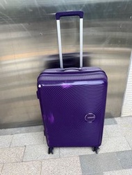 American Tourister 紫色行李箱