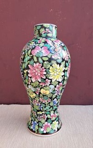 Elegant Chinese Porcelain Vase Handpainted and Handcrafted from old time Hong Kong painters.
