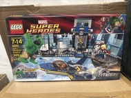 LEGO 6868 Hulk’s Helicarrier Breakout