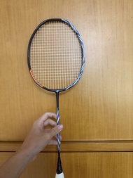 YONEX 羽毛球拍100zz