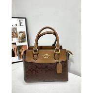 Coach Classic Casual Classy Handbag New Style Fashion Small Square Bag All-Match Fashion One-Shoulder Messenger Bag QX